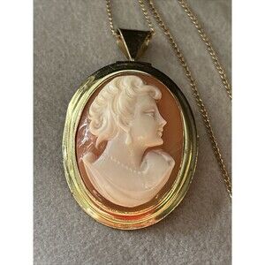 ANTIQUE HAND CARVED SHELL CAMEO 800 on 12k gf 18” Chain Necklace/pin